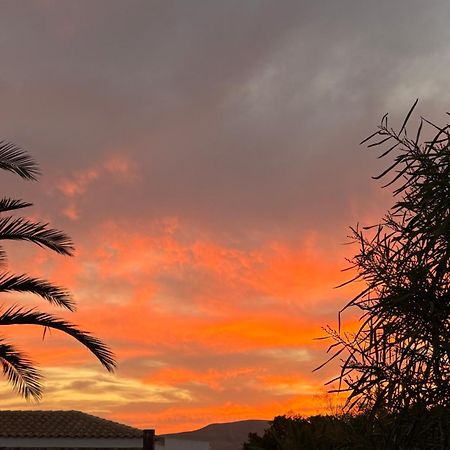 Orange House, Surf&Yoga Lajares Villa Екстериор снимка