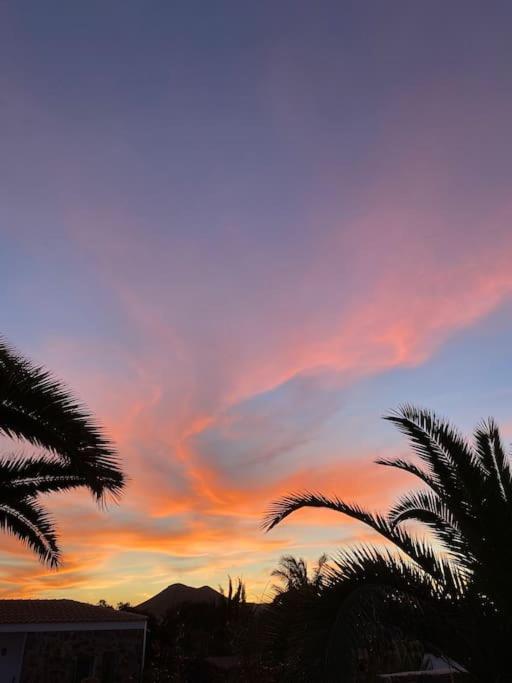 Orange House, Surf&Yoga Lajares Villa Екстериор снимка