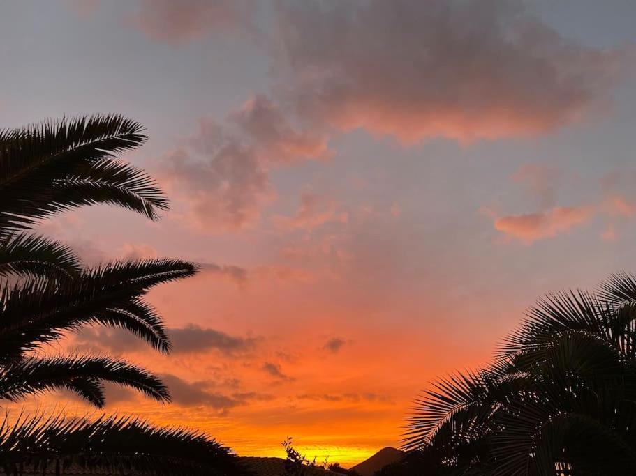 Orange House, Surf&Yoga Lajares Villa Екстериор снимка